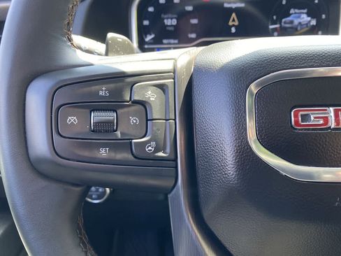 Used 2024 GMC Sierra 1500 AT4 w/ Technology Package AWD/4WD image 20