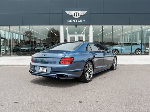 Certified 2025 Bentley Flying Spur Plug-In Hybrid AWD/4WD image 3