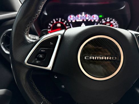 Used 2019 Chevrolet Camaro SS RWD image 21