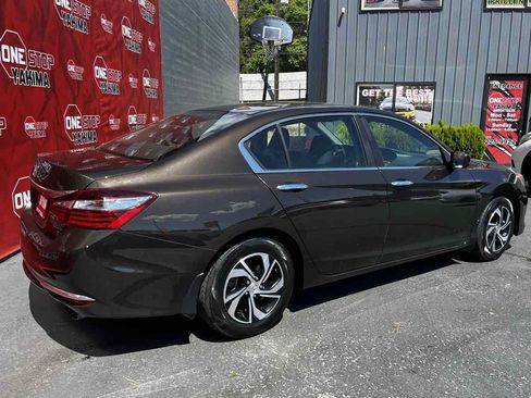 Used 2016 Honda Accord LX image 5