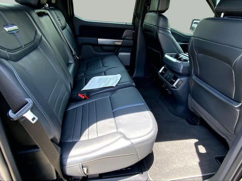 Used 2024 Ford F150 Platinum w/ FX4 Off-Road Package AWD/4WD image 19