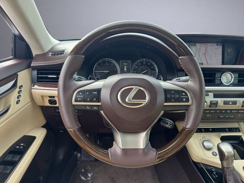 Used 2016 Lexus ES 350 image 15