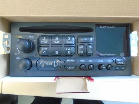 Used 2004 Chevrolet Corvette Z06 w/ Z06 Preferred Equipment Group RWD image 32