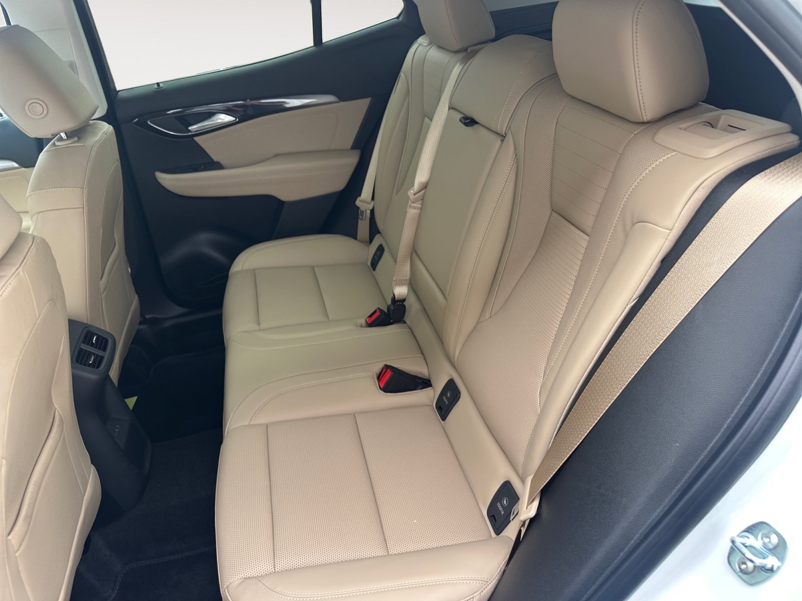 Used 2026 Buick Envision Preferred AWD/4WD image 24
