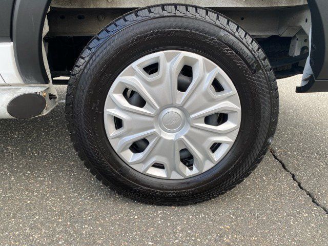 Used 2025 Ford Transit 250 Low Roof w/ Exterior Upgrade Package RWD image 19