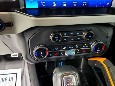 Used 2022 Ford Bronco Badlands AWD/4WD image 15