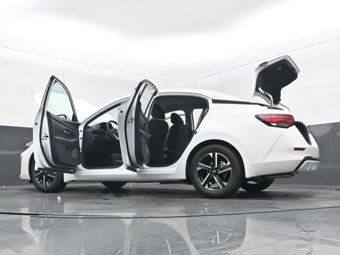 New 2025 Nissan Sentra SV w/ All-Weather Package image 42
