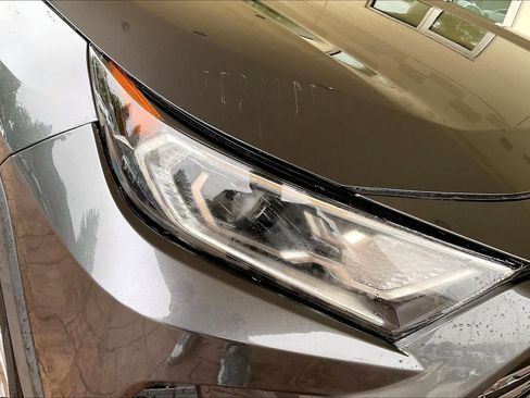 Used 2020 Toyota RAV4 Limited w/ Limited Grade Weather Package AWD/4WD image 26