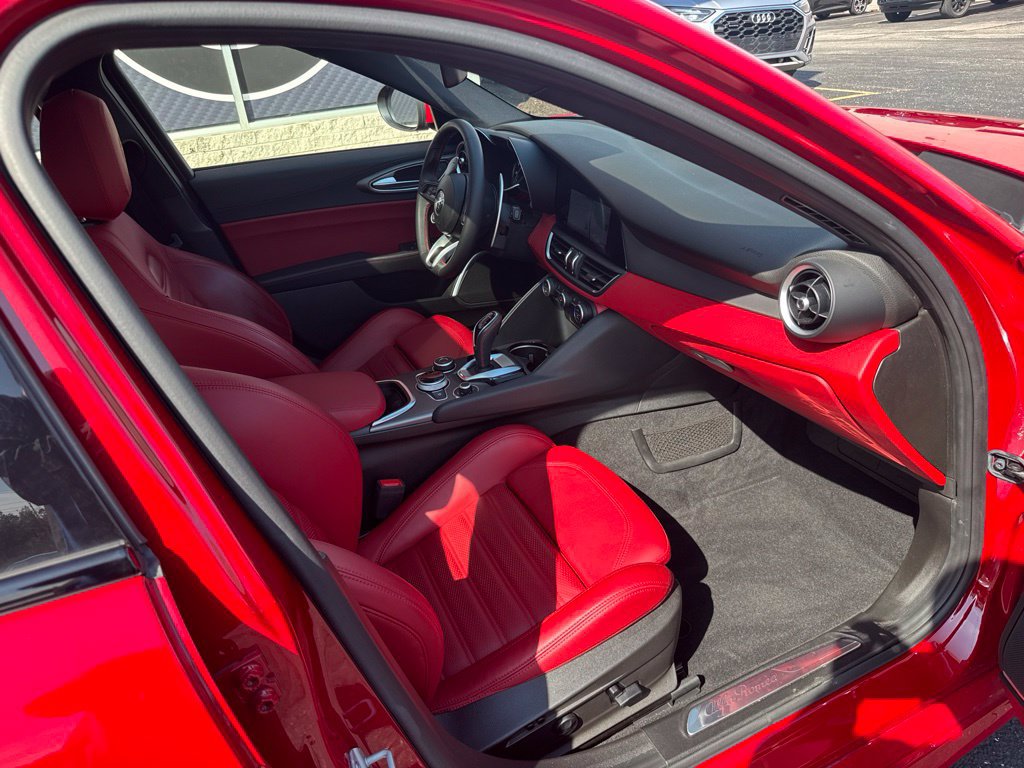 Used 2021 Alfa Romeo Giulia Ti Sport AWD/4WD image 65
