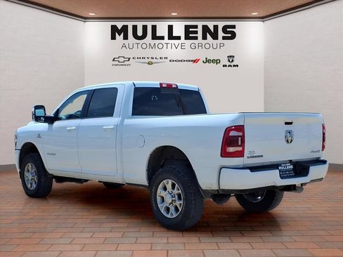Used 2024 RAM 2500 Laramie AWD/4WD image 6