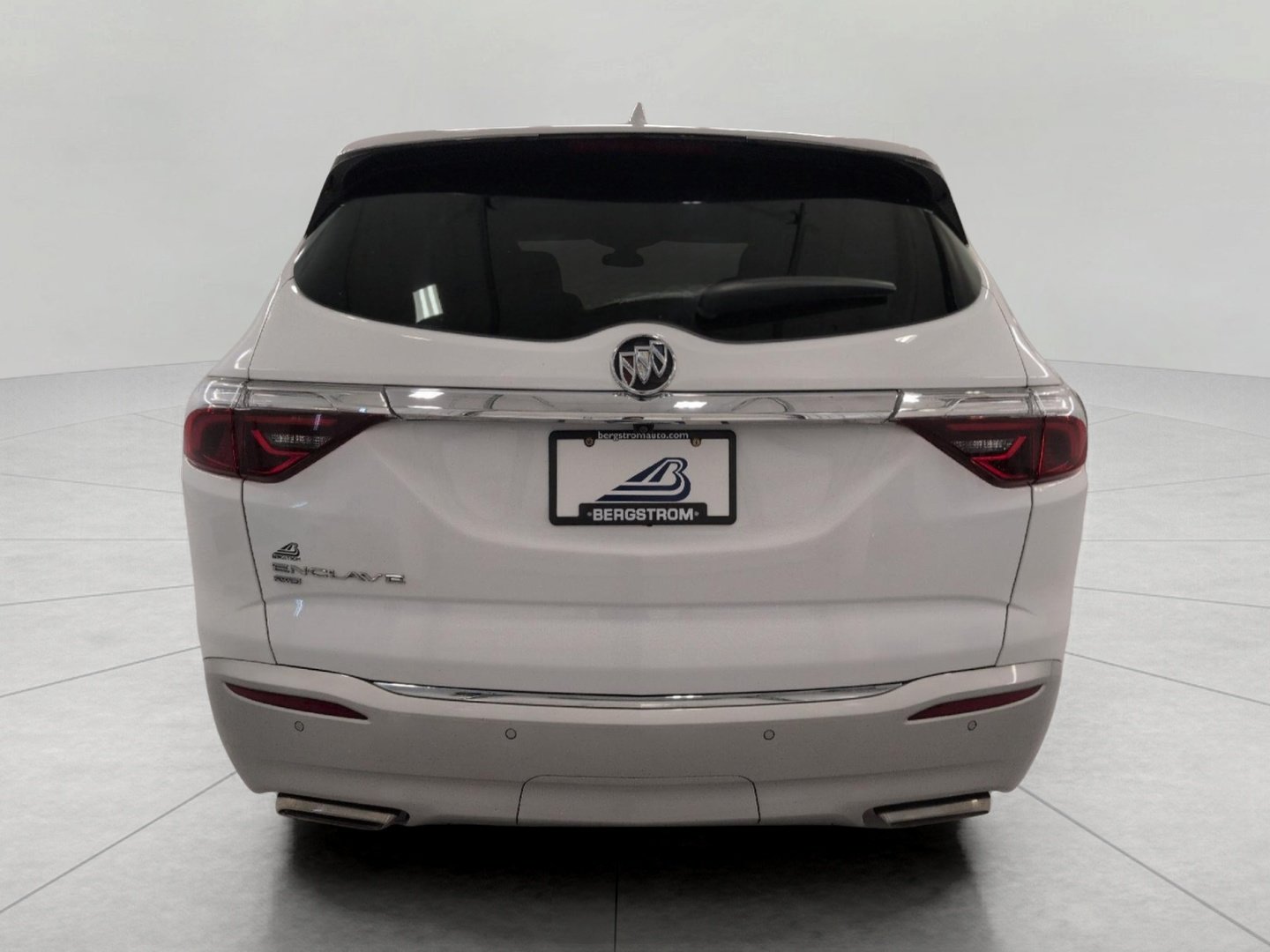 Used 2023 Buick Enclave Essence w/ Trailering Package, 5000 lbs. AWD/4WD image 25