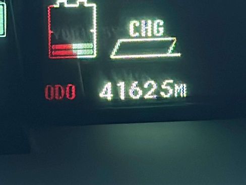 Used 2015 Toyota Prius Three image 16