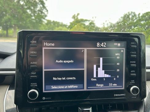 Used 2022 Toyota Corolla LE image 21