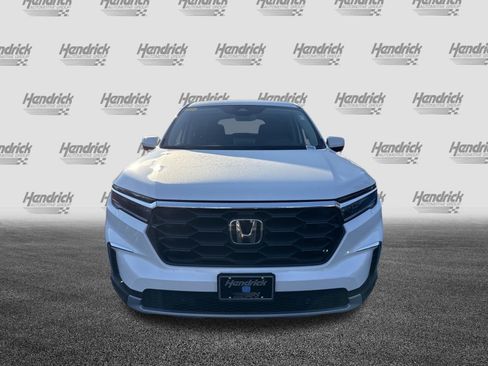 Used 2025 Honda Pilot EX-L image 3