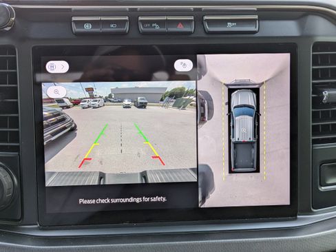 Used 2024 Ford F350 Platinum image 21