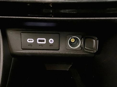 Certified 2023 Buick Encore GX Select image 31