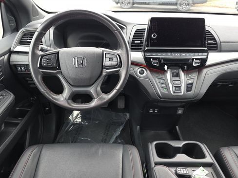 Used 2025 Honda Odyssey Sport-L image 14