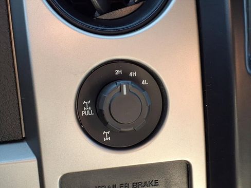 Used 2014 Ford F150 Raptor w/ Exterior Graphics Package image 21