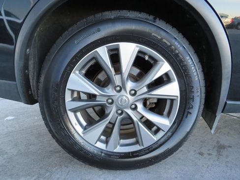 Used 2018 Nissan Murano S image 45