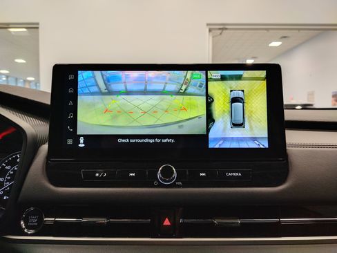 Used 2025 Mitsubishi Outlander SE image 20