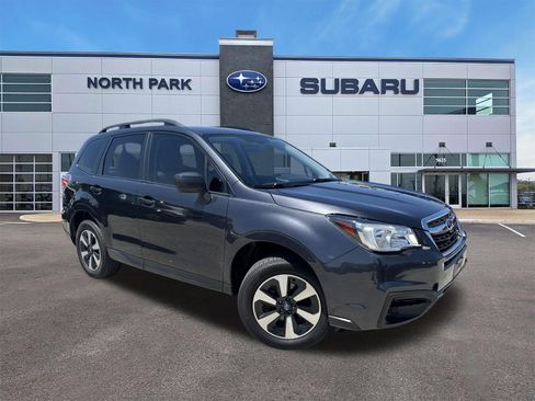 Used 2018 Subaru Forester 2.5i w/ Alloy Wheel Package AWD/4WD image 1