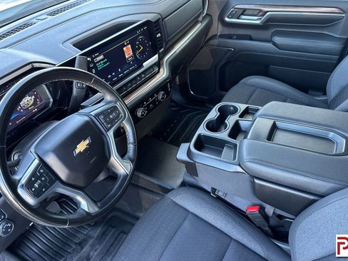 Used 2024 Chevrolet Silverado 3500 LT AWD/4WD image 10