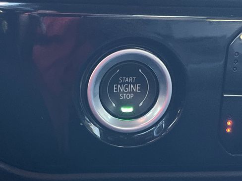 Used 2023 GMC Sierra 1500 Elevation image 8