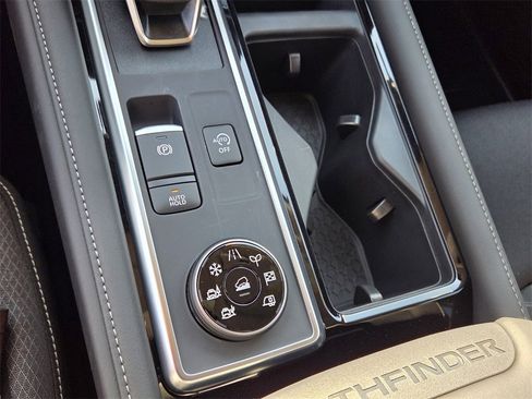 New 2026 Nissan Pathfinder SV image 22