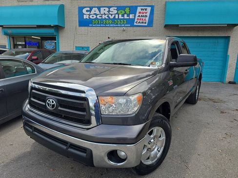 Used 2012 Toyota Tundra 4x4 Double Cab w/ TRD Off-Road Pkg image 2