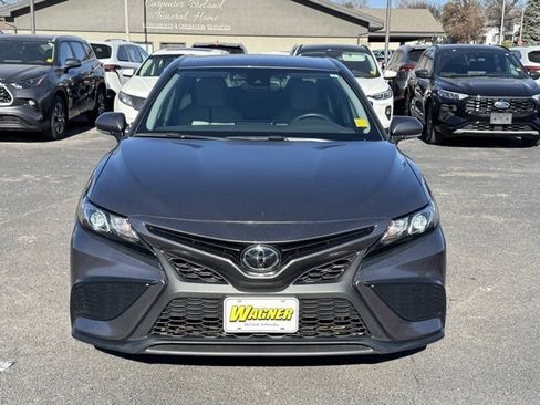 Used 2022 Toyota Camry SE image 8