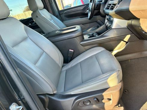 Used 2021 GMC Yukon XL SLT image 10