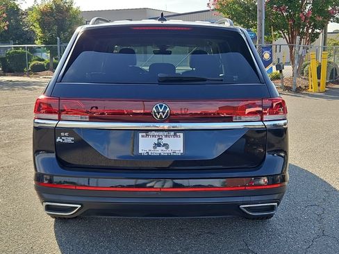 Used 2024 Volkswagen Atlas SE FWD image 6