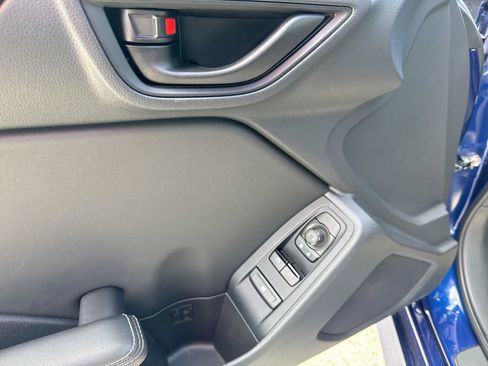 Certified 2025 Toyota GR86 Premium w/ ALL Weather Mat Package (TMS) RWD image 15