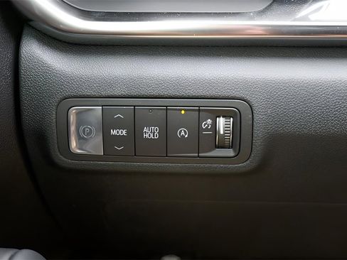 New 2026 GMC Terrain Elevation w/ Elevation Premium Package image 18