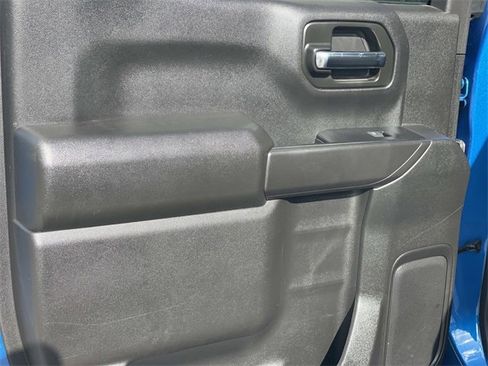 Used 2022 Chevrolet Silverado 1500 Custom image 22