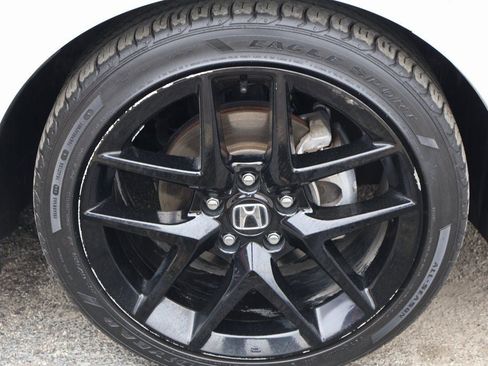 Used 2023 Honda Civic Sport image 8