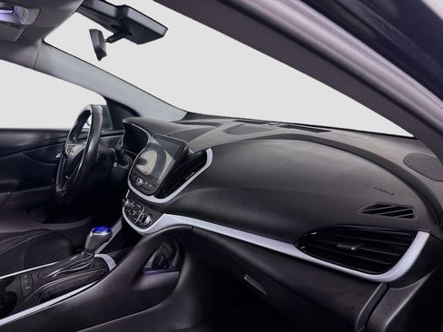 Used 2018 Chevrolet Volt LT w/ LT Driver Confidence Package image 30