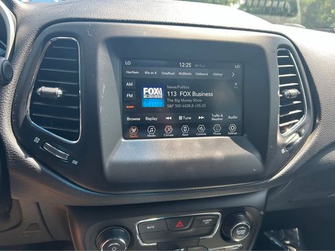 Used 2019 Jeep Compass Latitude w/ Popular Equipment Group image 19