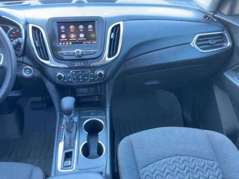 Used 2022 Chevrolet Equinox LT image 23