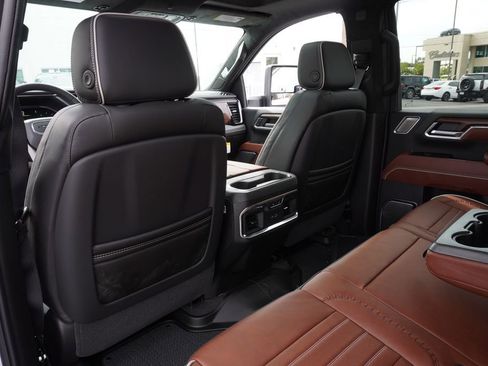 New 2026 GMC Sierra 3500 Denali Ultimate image 11