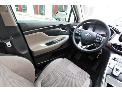 Used 2023 Hyundai Santa Fe SE FWD image 11
