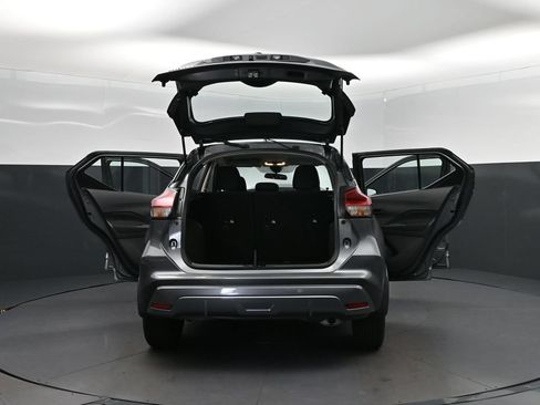 Used 2024 Nissan Kicks S FWD image 51