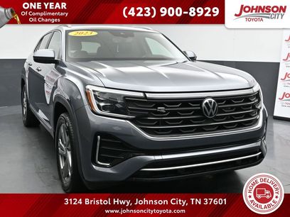 Used 2024 Volkswagen Atlas Cross Sport SEL R-Line