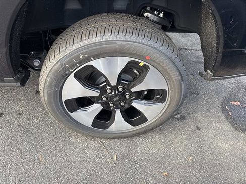 New 2025 Ford F150 Lightning Platinum image 4