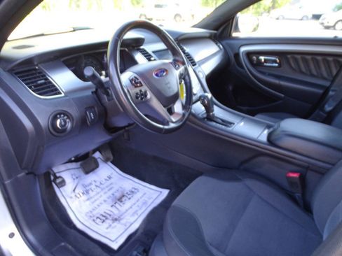 Used 2013 Ford Taurus SEL AWD image 10