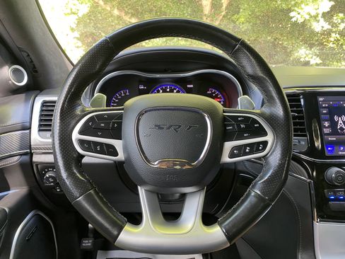 Used 2021 Jeep Grand Cherokee SRT AWD/4WD image 18