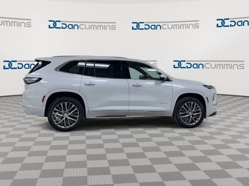 New 2026 Buick Enclave Avenir w/ Super Cruise Package image 9
