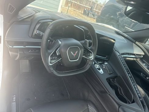 Used 2023 Chevrolet Corvette Stingray Preferred Conv w/ Z51 Performance Package image 13