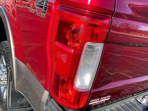 Used 2019 Ford F250 Lariat w/ Lariat Ultimate Package image 24