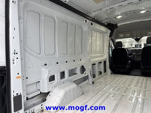 Used 2024 Ford Transit 250 148 Medium Roof image 14